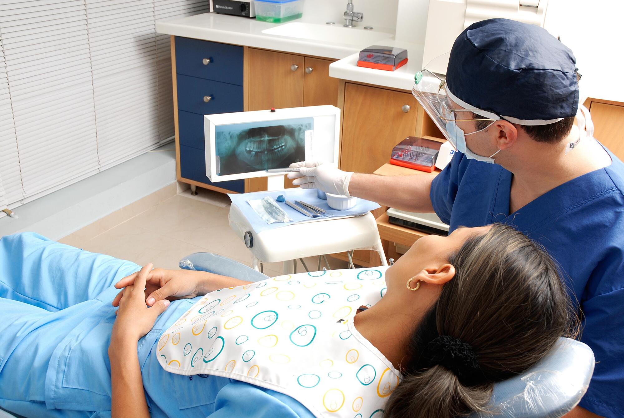 hybrid dental implants
